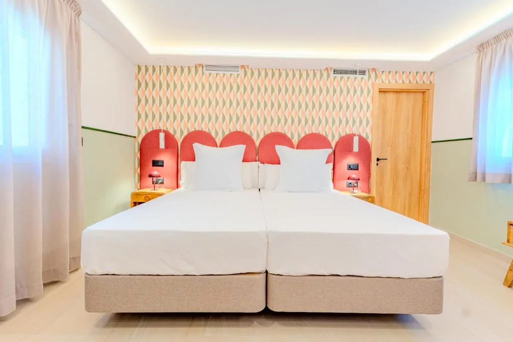 Habitación Doble Superior - 1 o 2 camas — Hotel Boutique Porta Ferrisa