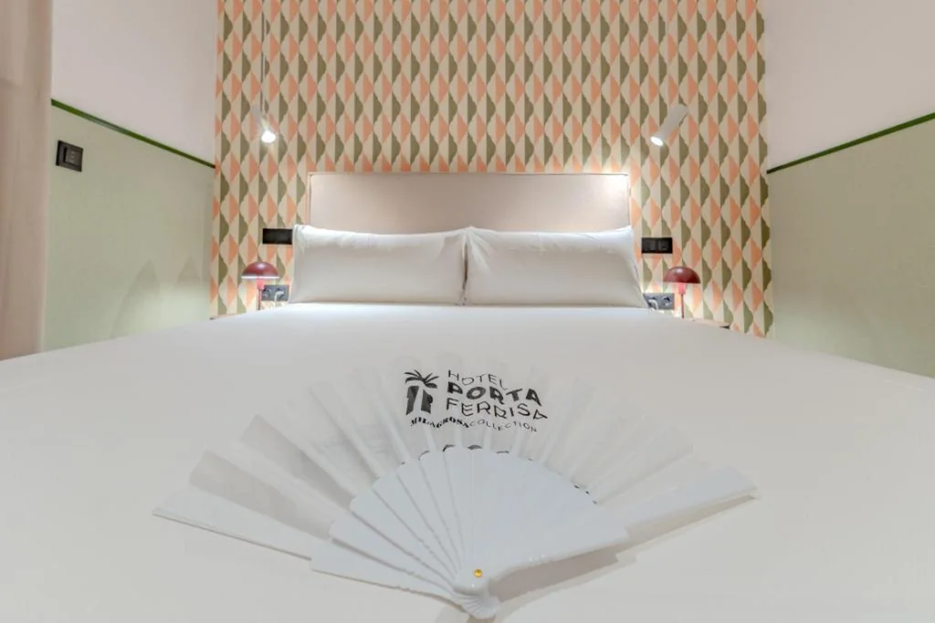 Suite Junior — Hotel Boutique Porta Ferrisa