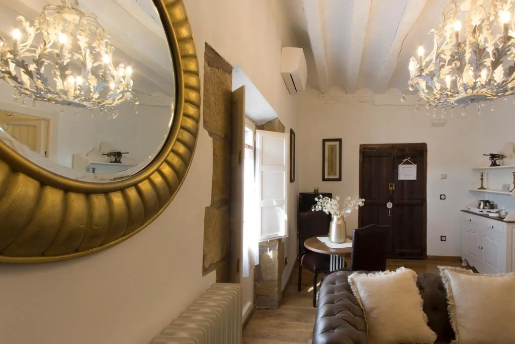 Habitación Doble Deluxe — Hotel Boutique Posada de Sajazarra
