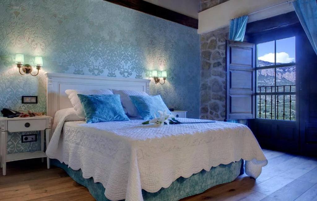 Quarto Triplo — Hotel Boutique Real Posada De Liena