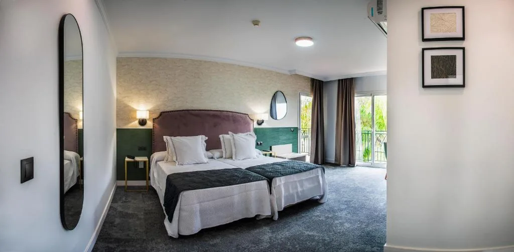 特大床高级间 — Hotel Boutique Tamisa Golf