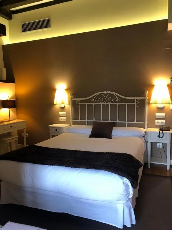 Double Room — Hotel Boutique Torre Zumeltzegi