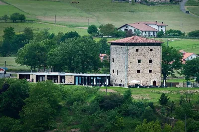 Hotel Boutique Torre Zumeltzegi — photo 11