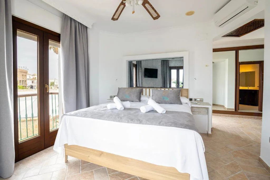 Habitación Cuádruple con baño privado — Hotel Boutique Zahara