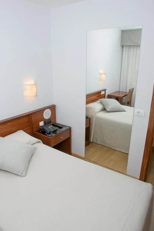 Einzelzimmer — Hotel Brisa