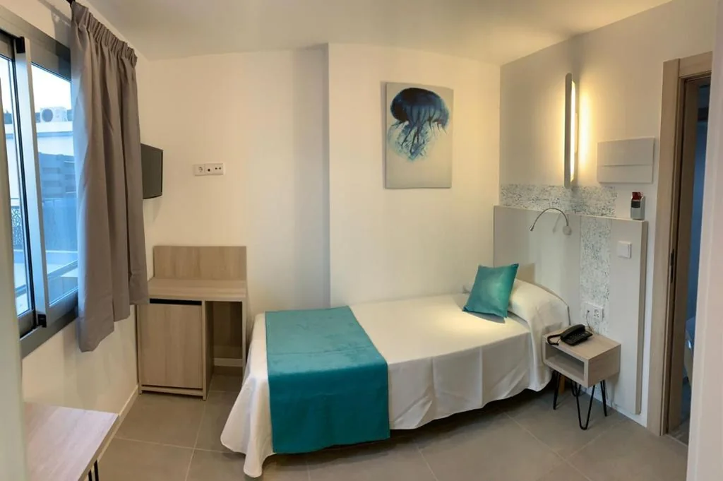 Superior eenpersoonskamer — Hotel Brisa Ibiza - Adults only