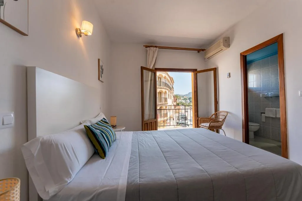 Double Room - 1 or 2 Beds — Hotel Buigues