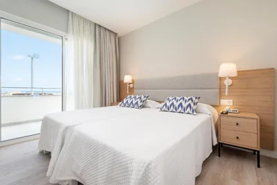 Hotel Cala Bona — foto 2