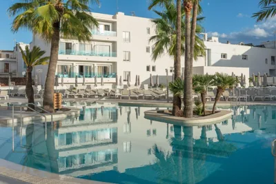 Hotel Cala Bona — foto 4