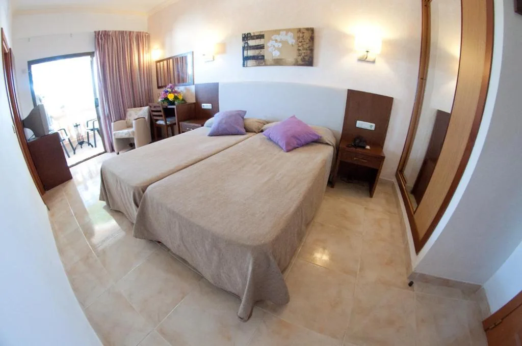 Habitación Doble para uso individual — Hotel Cala Gat
