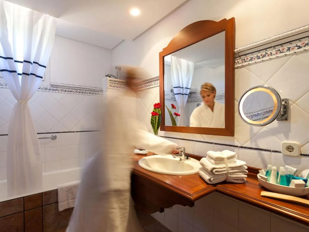 Junior Suite — Hotel Cala Sant Vicenç - Adults Only