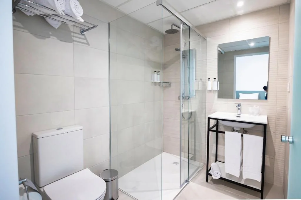 Camera tripla — Hotel Calella by Beatriz Hoteles