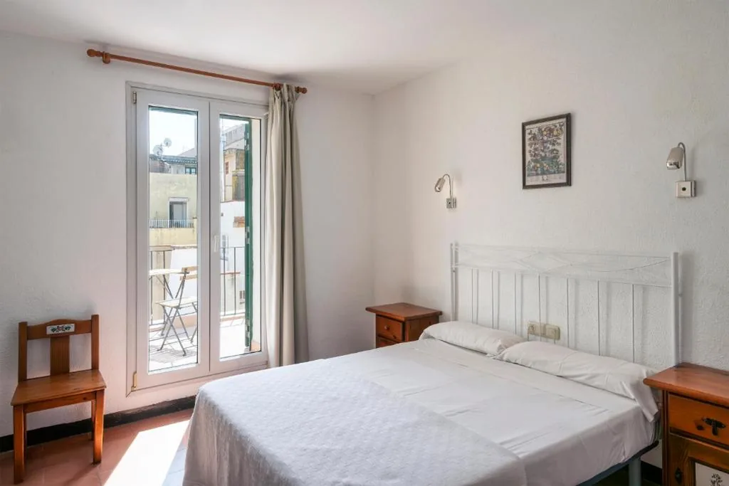 Habitación Doble con terraza — Hotel Caleta