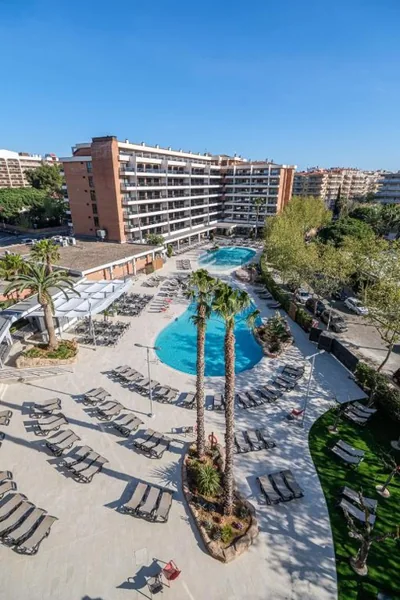 Hotel California Garden — foto 4