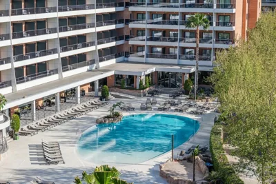 Hotel California Garden — foto 8