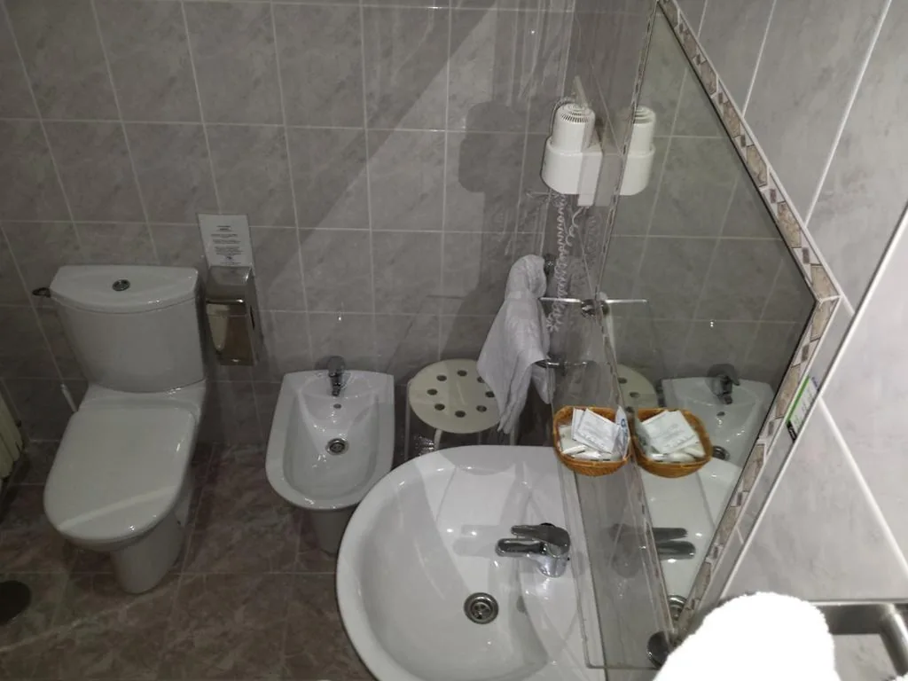 Habitación Doble - 2 camas — Hotel Camargo