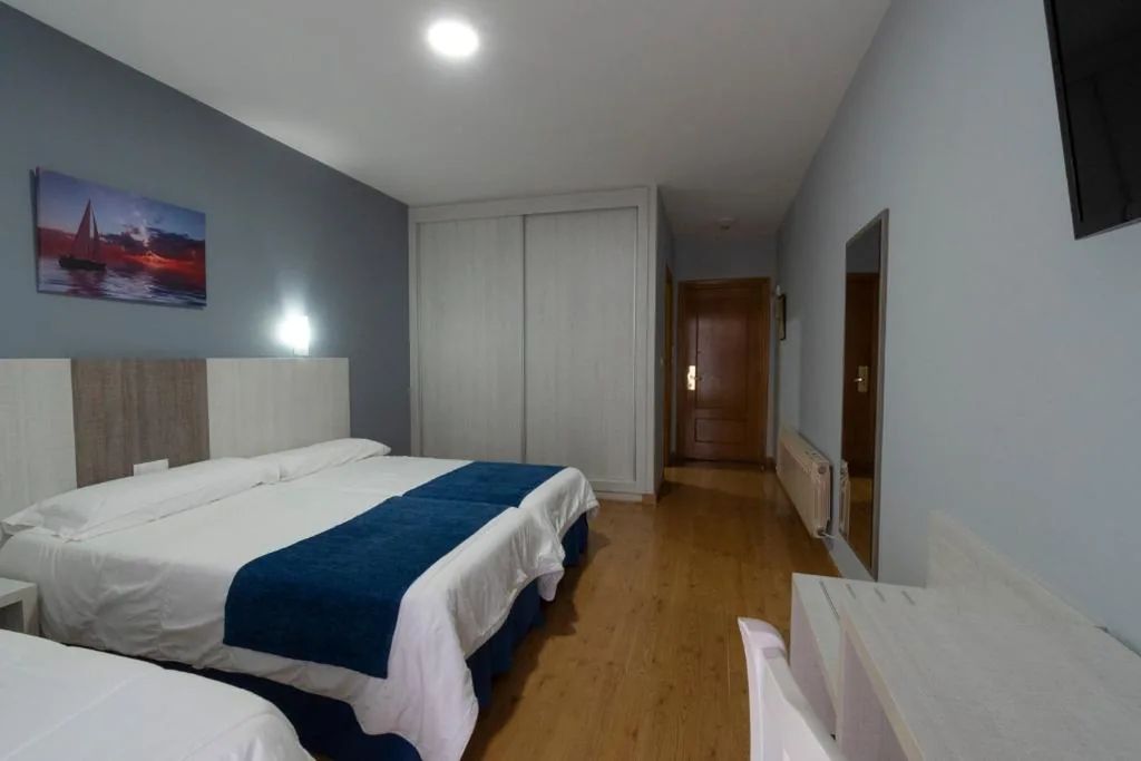 Vierbettzimmer — Hotel Campomar