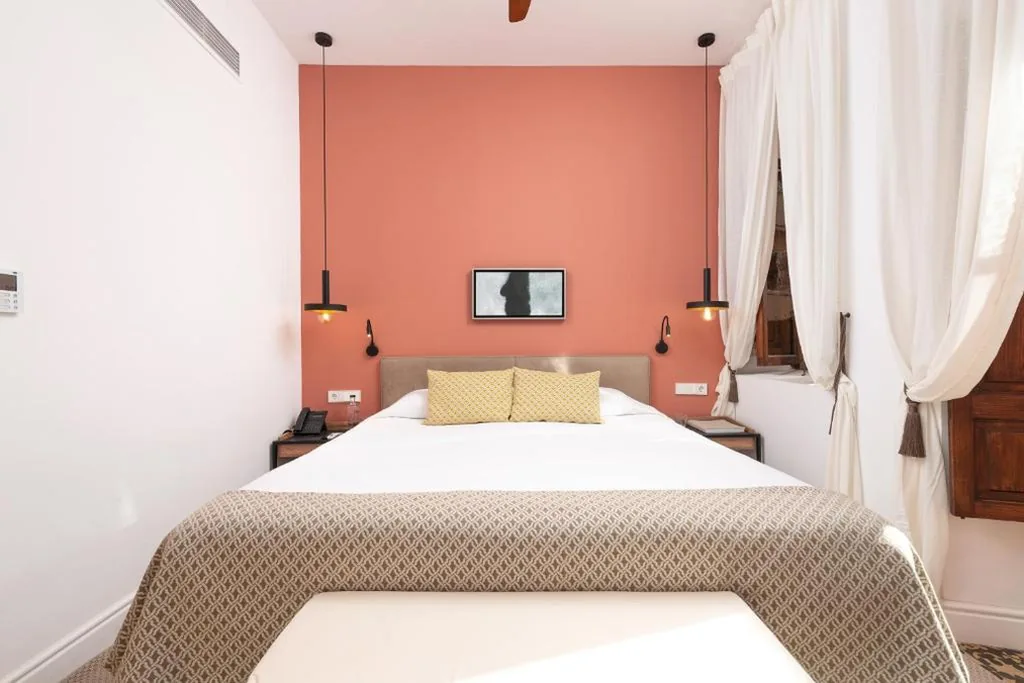 Habitación Doble Estándar con terraza — Hotel Can Quetglas