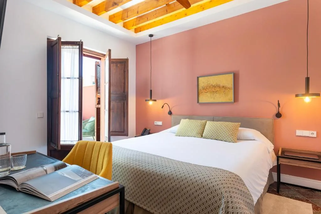 Habitación Doble Superior con terraza — Hotel Can Quetglas