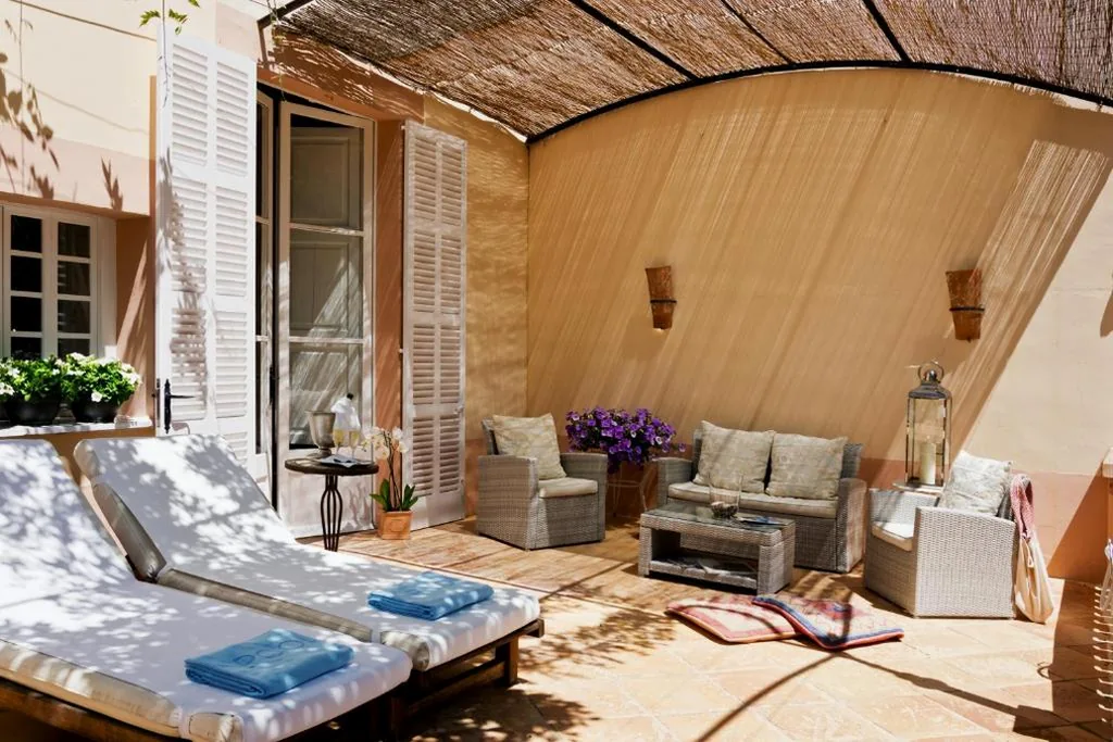 Suite mit Terrasse — Hotel Can Roses