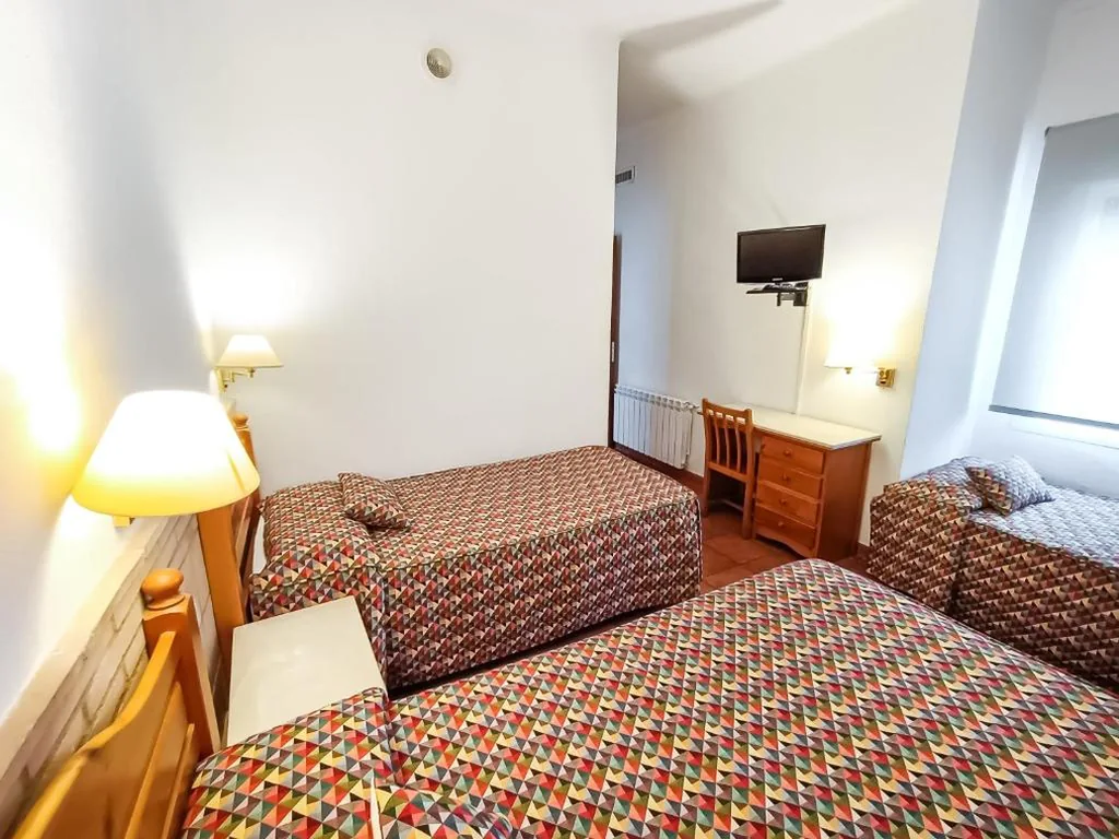 Camera Tripla — Hotel Can Solé