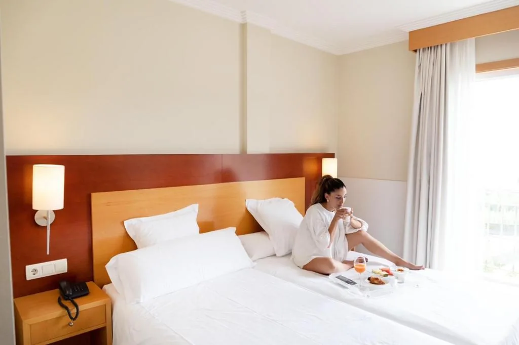 Camera matrimoniale Standard — Hotel Canelas