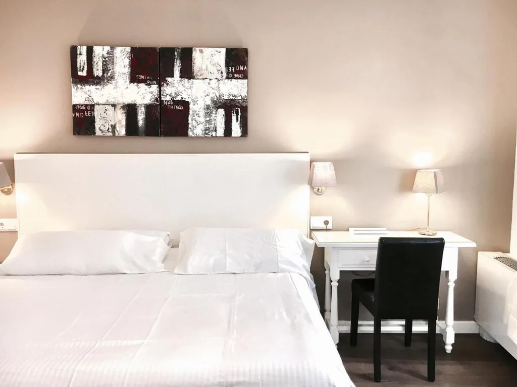 Quarto Duplo - 1 ou 2 camas — Hotel Carbonell