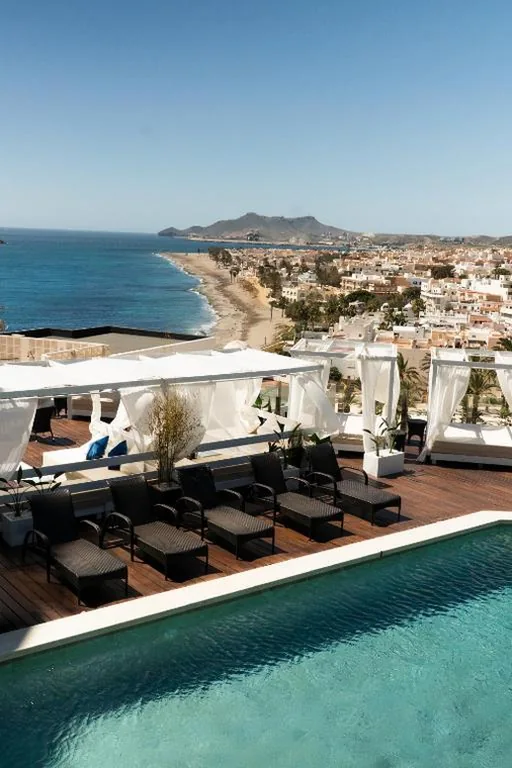 Suite Deluxe con vasca idromassaggio — Hotel Carboneras Cabo de Gata Spa