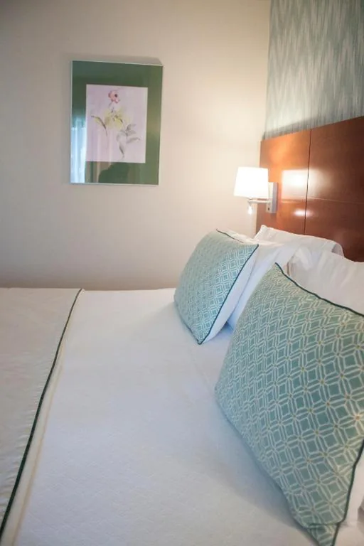 Doppelzimmer mit Zustellbett (2 Erwachsene + 1 Kind) — Hotel Carlos I Silgar