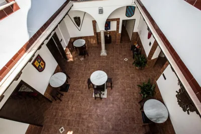 Hotel Carlos V Jerez by Vivere Stays — photo 3