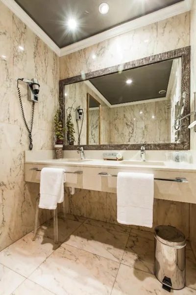 Hotel Carlton — foto 3