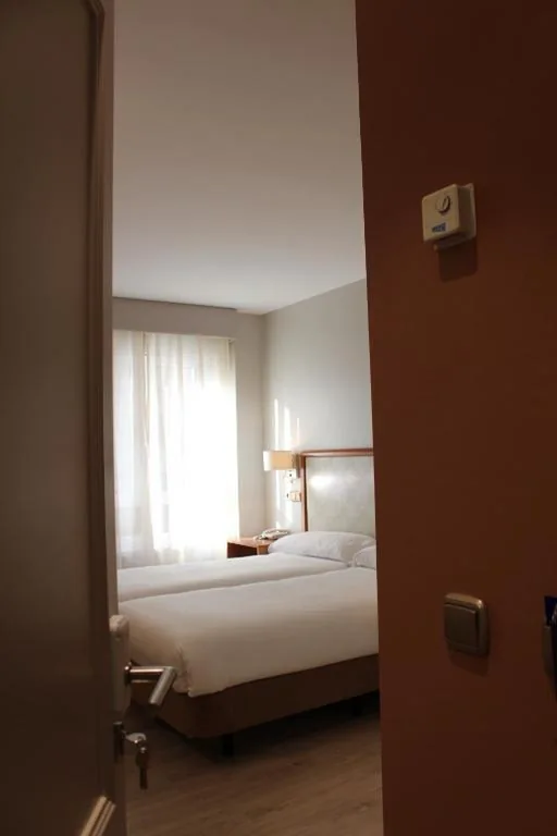 Habitación Doble - 2 camas — Hotel Carreño