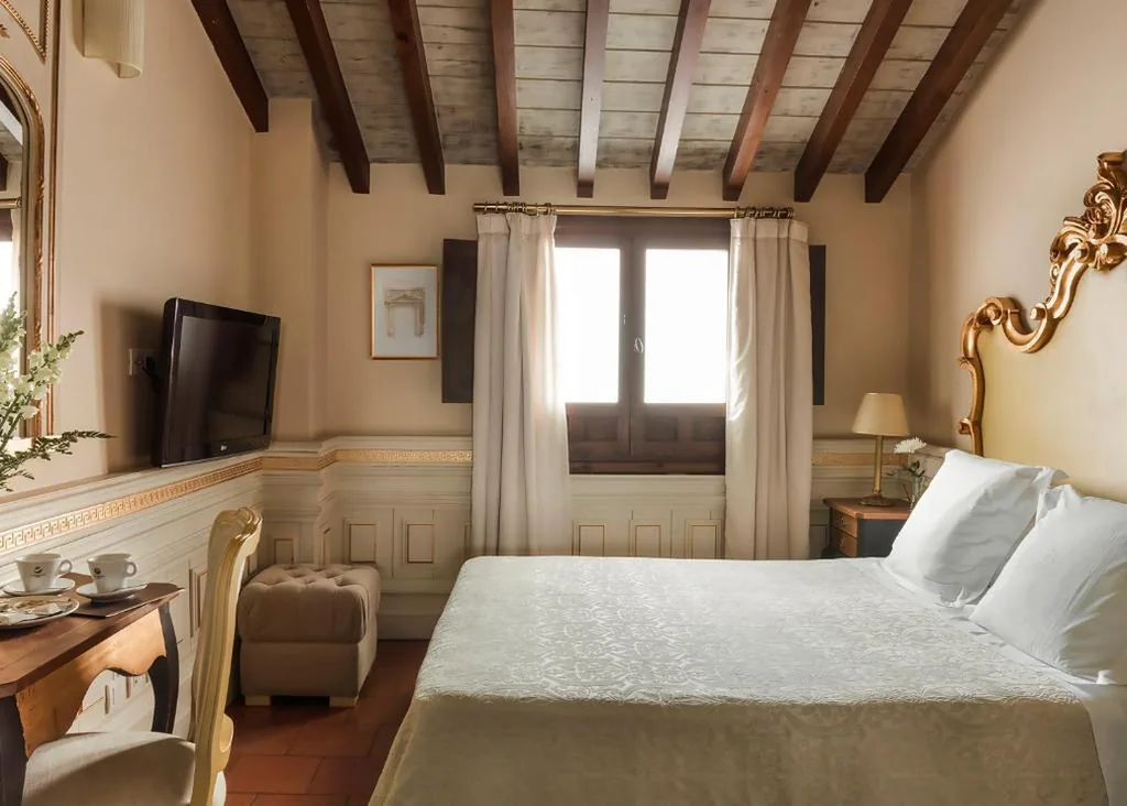 Chambre Supérieure — Hotel Casa 1800 Granada