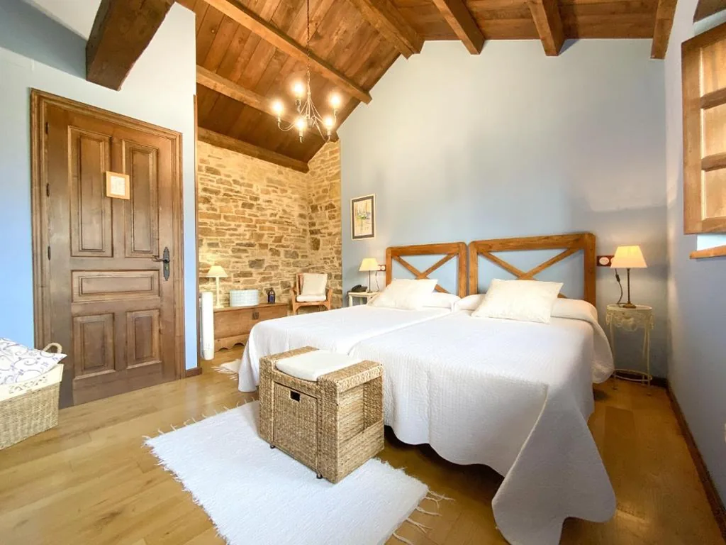 Standard-Zweibettzimmer — Hotel Casa Cachón