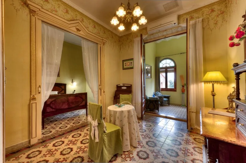 Chambre double avec baignoire — Hotel Casa Ceremines
