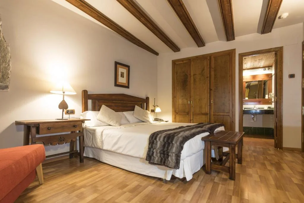Quarto Duplo - 2 camas — Hotel Casa Cornel