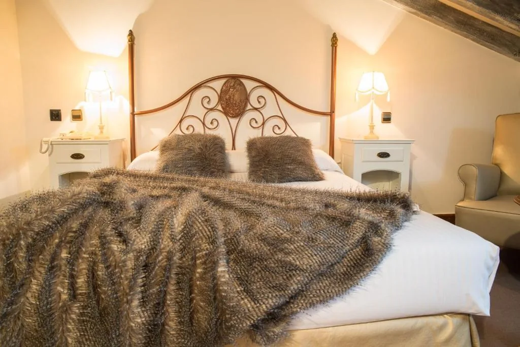 Romantikpaket – Doppelzimmer – 1 oder 2 Betten — Hotel Casa del Marqués