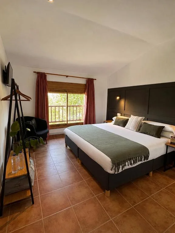 Habitación Estándar - 1 cama grande — Hotel Casa Eira B&B