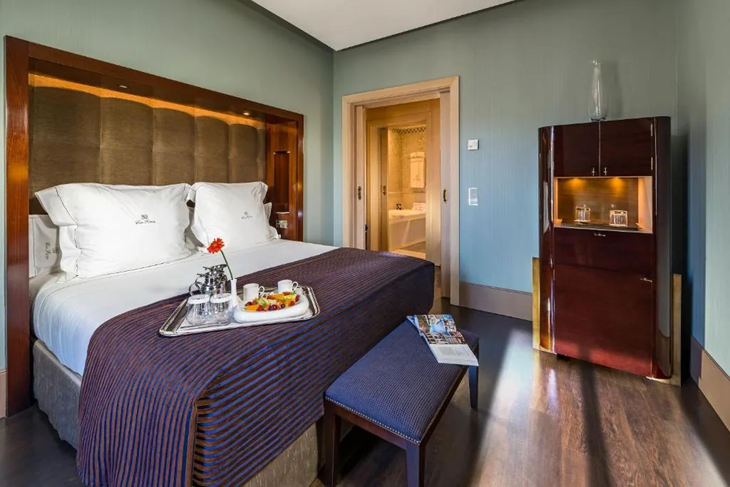 Suite Grand (1-5 volwassenen) — Hotel Casa Fuster G.L Monumento