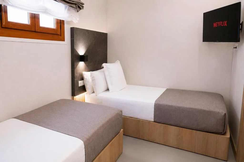 Camera doppia Economy - 2 letti — Hotel Casa Gardenia by Blossom Hotels