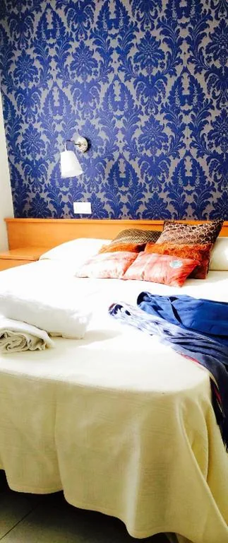 Camera Matrimoniale – 1 o 2 letti — Hotel Casa Jurjo