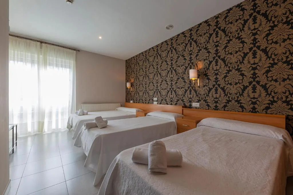 Camera Tripla — Hotel Casa Jurjo
