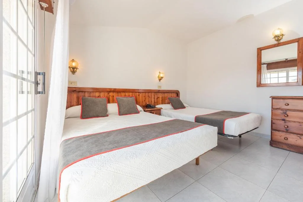 Superior Triple Room — Hotel Casa Marín