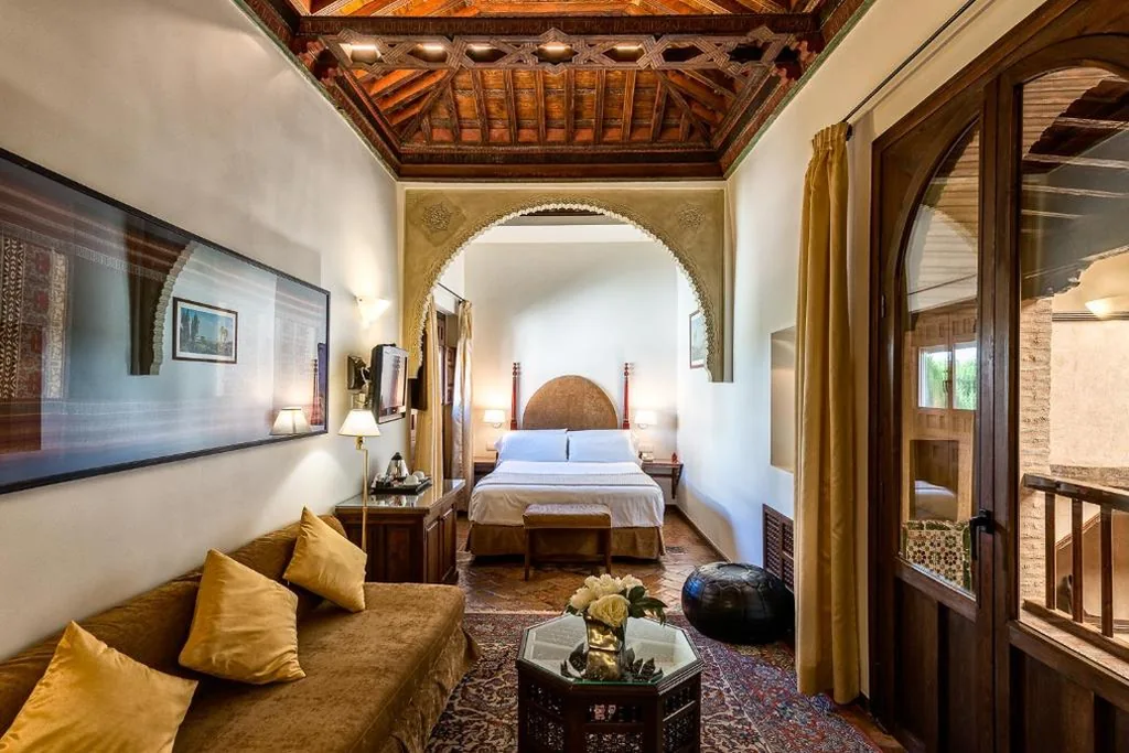 Deluxe-Doppelzimmer mit seitlichem Blick auf die Alhambra — Hotel Casa Morisca