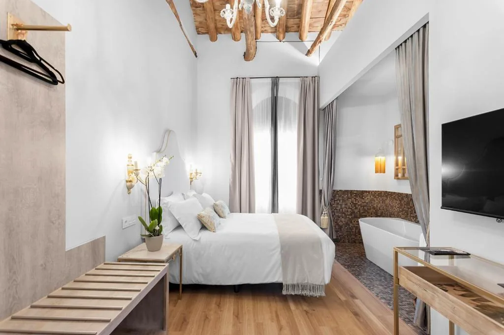 Suite Deluxe com banheira de hidromassagem — Hotel Casa Palacete Tablas by Maxi Hoteles