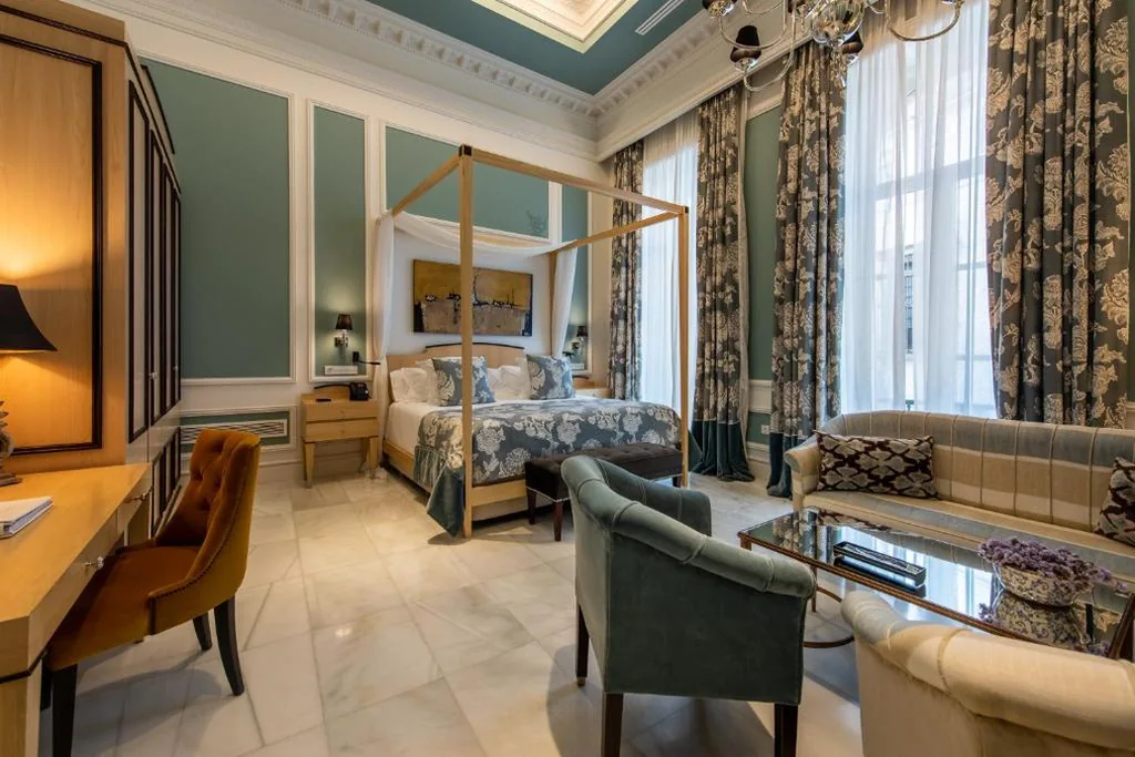 Suite Junior — Hotel Casa Palacio María Luisa