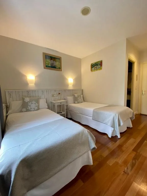 Habitación Doble - 1 o 2 camas — Hotel Casa Socotor
