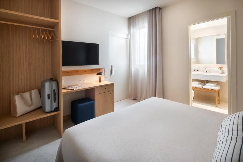 Camera doppia accogliente — Hotel Casa Teva Barcelona