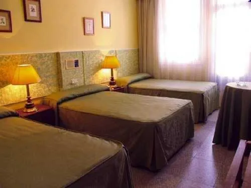 Familienzimmer — Hotel Casablanca Vigo