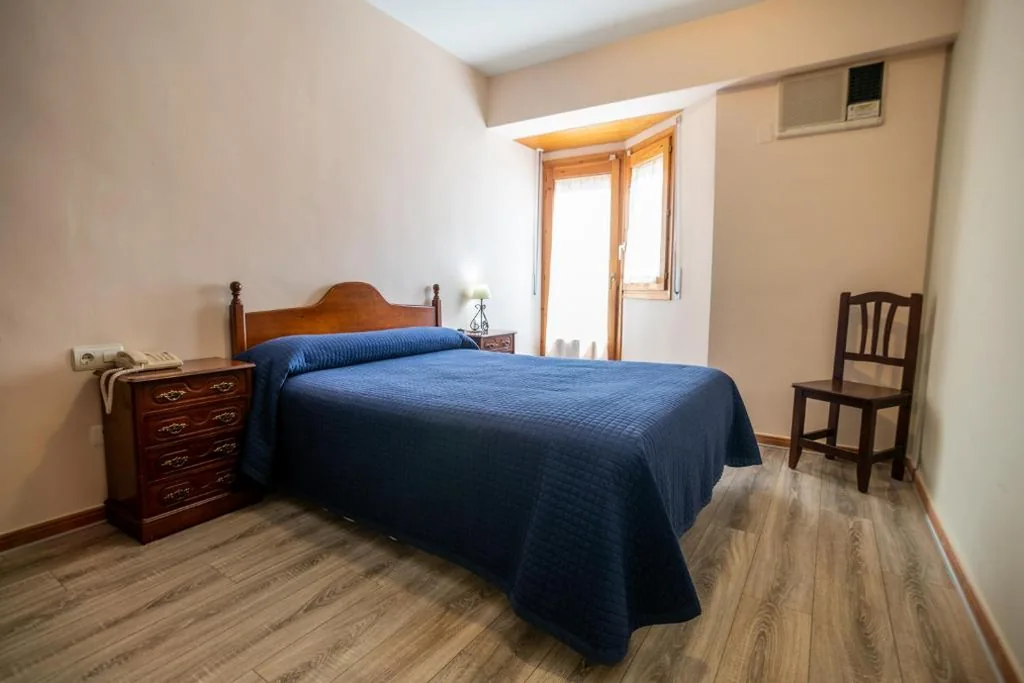 Habitación Doble — Hotel Castellote
